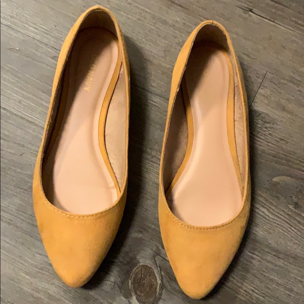 Old Navy yellow suede flats